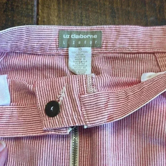 Liz Claiborne | Red & White Pinstripe Skirt - Picture 3 of 3